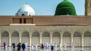 Salah satu masjid utama umat muslim. Masjid Nabawi Dibuka Masjidil Haram Belum