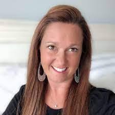 Erin Spath's Instagram, Twitter & Facebook