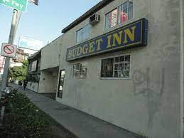 Super budget inn hollywood is set 2 miles from the big easy casino and 2.7 miles from topeekeegee yugnee park. Fachada Cochina Y De Aspecto Viejo Bild Von Budget Inn Hollywood Los Angeles Tripadvisor