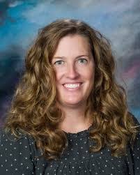 Alison Lund's Instagram, Twitter & Facebook