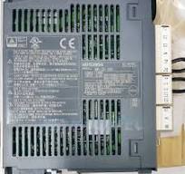 (NEW) MITSUBISHI MR-J3-10A Servo amplifier Universal interface type Motors