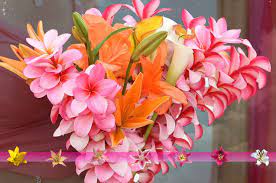 Pin On Tropical Hawaiian Bouquets