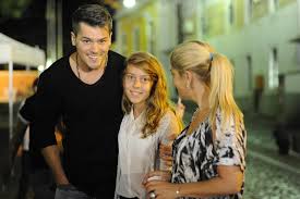 A cantora sara carreira faleceu no último sábado (5) após um trágico acidente de carro em portugal. Fernanda Antunes Mae De Sara Carreira Quebra O Silencio E Inexplicavel A Dor Que Sinto