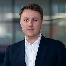 Matthew Powell's Instagram, Twitter & Facebook