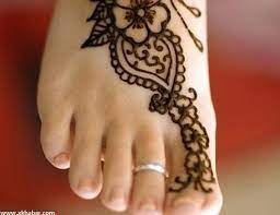 صور أقدام مثيرة مع طريقة نقش الحناء عليها henna hand tattoo hand henna hand tattoos
