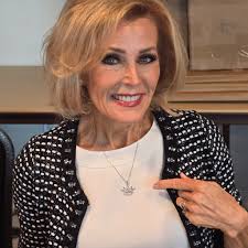 A very special thank you to all of our sponsors for the wonderful gifts  that are included with our prize package to our Queens. Our Queens received  luggage, a host of gift