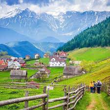 România are un peisaj deosebit, tradiţii culturale, un folclor şi o gastronomie deosebite, spune gabriel zamfir, preşedinte al asociaţiei naţionale de turism rural ecologic şi cultural (antrec), fondată acum 22. 2020 Anul Turismului Rural Èi Al DezvoltÄrii Rurale Coltisor De Romania