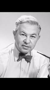 Design Legends: Arne Jacobsen (1902-71) 🎨Arne Jacobsen, a Danish architect  and designer, left a significant mark