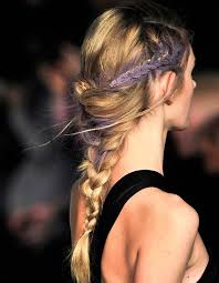 Maybe you would like to learn more about one of these? Coiffure Tressee Avec Headband 30 Coiffures Tressees Pour Passer Les Fetes En Beaute Elle
