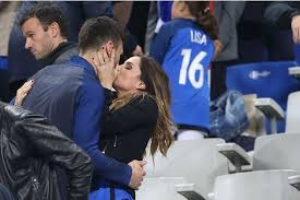 She is an educated, successful businesswoman and mother of three beautiful children. Marine Celle Qui Partage La Vie D Hugo Lloris