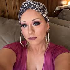 Your first emoji explains your relationship life right now. No cheating.