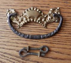 One Antique Drawer Pull Stamped Brass Back Plate 3 Inch Antique Drawer Pulls Antique Drawers Drawer Pulls