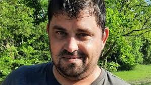 Minnesota man gets more than he bargained for after picking up 'candy  wrapper' in park