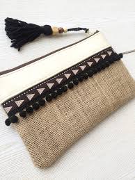 On The Go Burlap Pouch In 2020 Leather Bag Pattern Fabric Gift Bags Diy Clutch Bag