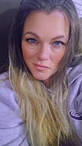 Brandy Daniels's Instagram, Twitter & Facebook