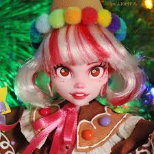 Just a cute shot of Kay Wren I took whilst filming the outro. 🎃 All  filming is done, so now all I need to do is hop-to-it with the editing!  Fingers crossed