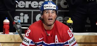 Ani by si ho nerozbalil, tvrdí synovec. Tyden Cz Pred Peti Roky Ukoncil Jaromir Jagr Reprezentacni Karieru