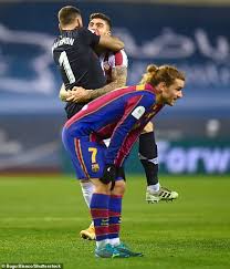 Check out his latest detailed stats including goals, assists, strengths & weaknesses and match ratings. Barcelona Defeat Another Painful Reminder That They Are So Far Away From What They Once Were Aktuelle Boulevard Nachrichten Und Fotogalerien Zu Stars Sternchen