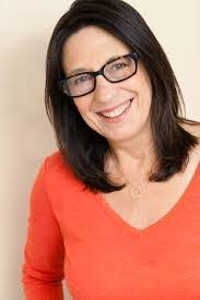 Lori Kaye's Instagram, Twitter & Facebook