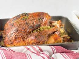 How To Cook Turkey In An Oven Bag Recipe Cooking Turkey Turkey Recipes Turkey Recipes Thanksgiving