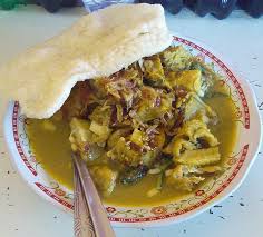 Warung pecel mbok iro yang ada di nganjuk gang batur jalan sebelahnya masjid agung baitussalam. 12 Warung Rujak Soto Terenak Di Banyuwangi Wajib Coba