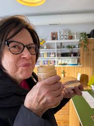 Coffee with local milk at Daydrink recommended