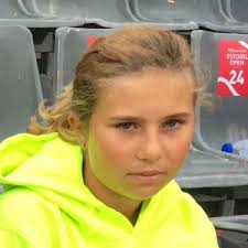 Rita Lopes-35DA00018262B404