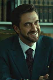Dr. Frederick Chilton in Hannibal