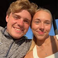 Catelyn Etter (@CatelynEtter)