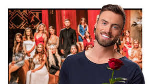 Der bachelor trifft sich mit den damen einzeln oder in gruppen, isst oder urlaubt mit ihnen und entscheidet sich schließlich für seine traumfrau. Der Bachelor 2021 Niko Griesert