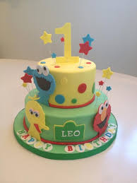 Happy birthday leo cake images. Top Tier Cakes On Twitter Leo S 1st Birthday Sesame Street Cake Http T Co Eetf6qxjia