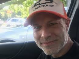 Fundraiser for Melissa Mclenna by Summer King : Honoring Robert: Support  His Girls