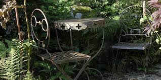 Wearing rubber gloves, scrub around the frame with a nonabrasive scouring pad dipped in kerosene or a commercial aluminum brightener. How To Restore Rusted And Discoloured Metal Garden Furniture