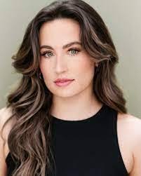 Abigail Sparrow's Instagram, Twitter & Facebook