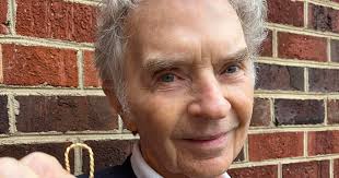 Lohmann: A long Christmas leads to catching up with an old friend in the  battle of his life