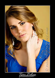 Ashley Bess's Instagram, Twitter & Facebook