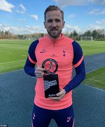Harry kane is living the dream of every young tottenham fan at the moment. Tottenham Striker Harry Kane Named Premier League Player Of The Year At The London Football Awards Saty Obchod News