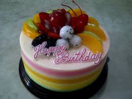 Kue ulang tahun merupakan makanan yang wajib pada perayaan ulang tahun anak. Puding Rumah Kue Surabaya Parcel Kue Kering Cantik Kue Untuk Hantaran
