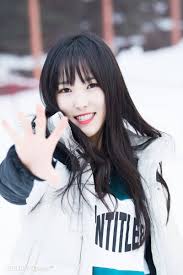 Yuju Winter Olympics Gfriend Yuju Kpop Girls Kpop Girl Groups