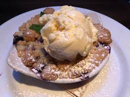 And if i felt a little more adventurous, even a pinch of powdered allspice berries. Berry Banana Crumble Picture Of Yard House Riverside Tripadvisor
