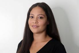 Melanie Reyes's Instagram, Twitter & Facebook