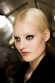 Christian Dior Fall 2019 Ready To Wear Fashion Show Vogue Makeup Fashion Show Makeup Creative Makeup Looks