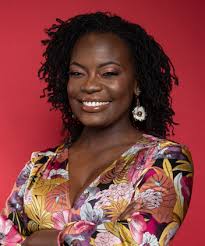 Raven Baxter's Instagram, Twitter & Facebook