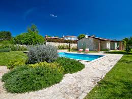 Villa Irinea Tinjan Firma My Istria Modernes Ferienhaus Ferienhaus Traum Ferienwohnung