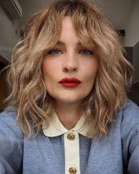 Helen Broadhead (broadhead0666)