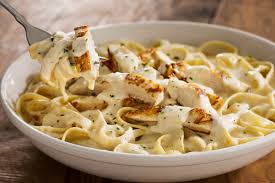 Huge collection, amazing choice, 100+ million high quality, affordable rf and rm images. History Of Olive Garden S Alfredo Sauce Popsugar Food