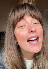 Emily Bushey's Instagram, Twitter & Facebook