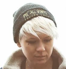 Cat Myers's Instagram, Twitter & Facebook