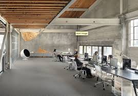 All Desks To One Side San Francisco Office Transformed Warehouse Industrial Office Design Modern Office Space Cool Office Space