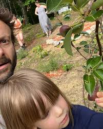 Sahar Sahar (@IrisFreeheart) • Facebook